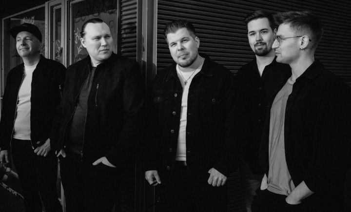 KESKIVIIKKOTANSSIT: Weranta